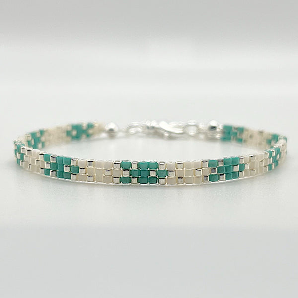 Stella Beaded Bracelet - Green & Ivory with Silver