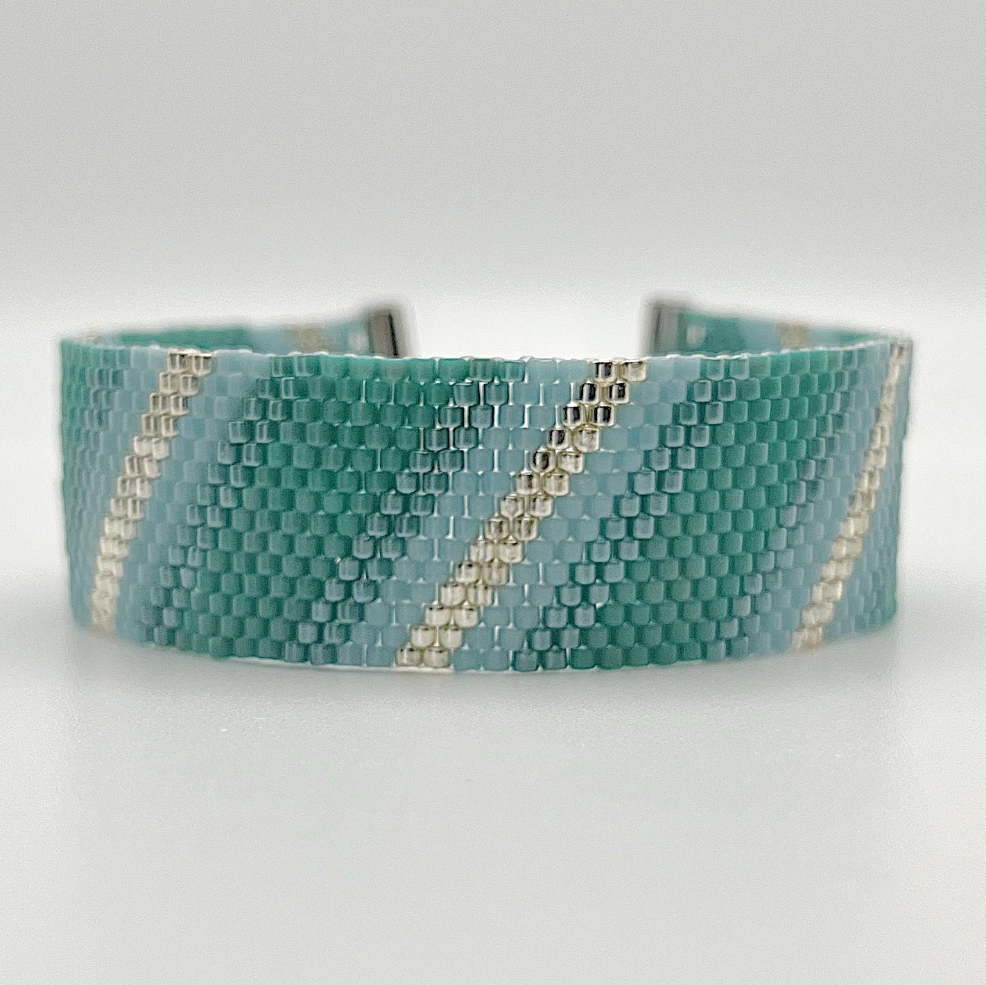 Alexandra Beaded Bracelet - Green Ombré & Silver